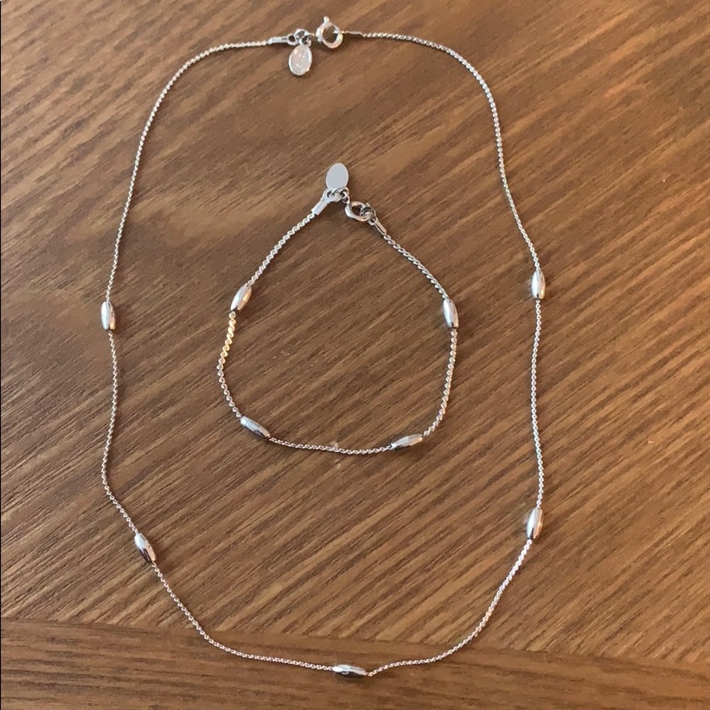 Avon Silver Plated Necklace and Bracelet Set